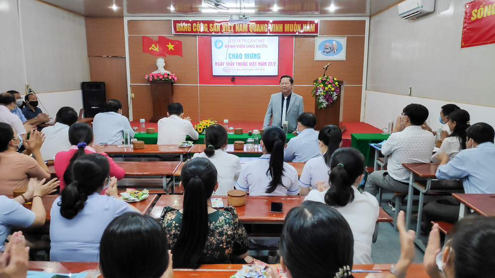 Họp mặt kỷ niệm 66 năm ngày Thầy thuốc Việt Nam 27/2