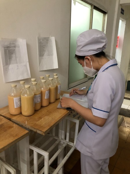 Cung cấp suất ăn dinh dưỡng cho bệnh nhân nặng tại bệnh viện