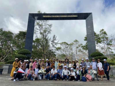 Công đoàn Bệnh viện Ung bướu Thành phố Cần Thơ tổ chức tham quan, du lịch cho công đoàn viên