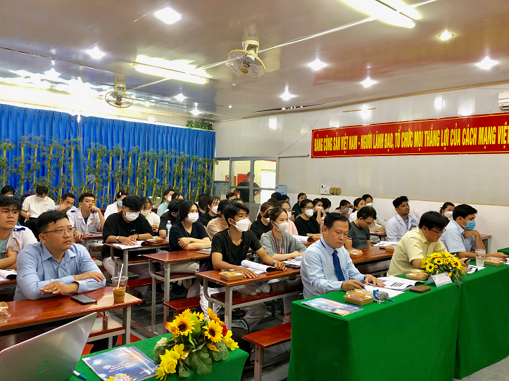 ĐỐI THOẠI VÀ THỰC HÀNH “TỐI ƯU HÓA HÓA TRỊ TRÊN BỆNH NHÂN UNG THƯ ĐẦU VÀ CỔ