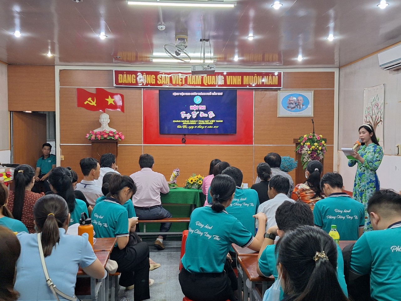 Hội thi “Trang trí món ăn bàn tiệc” nhân kỷ niệm 93 năm ngày thành lập Hội Liên hiệp Phụ nữ Việt Nam
