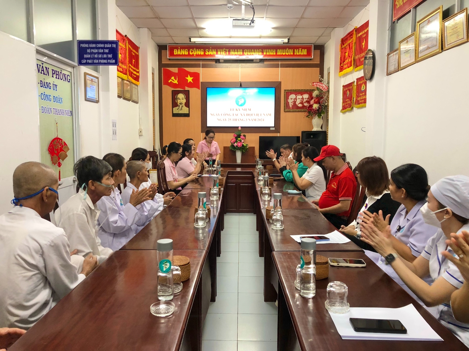 KỶ NIỆM NGÀY CÔNG TÁC XÃ HỘI VIỆT NAM 25/3