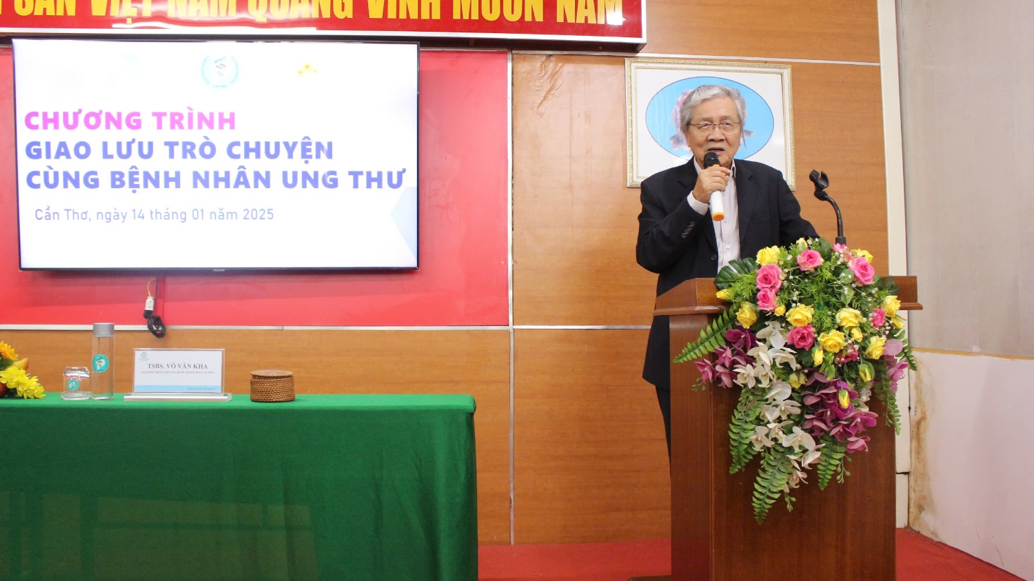 CHƯƠNG TRÌNH GIAO LƯU TRÒ CHUYỆN CÙNG BỆNH NHÂN UNG THƯ