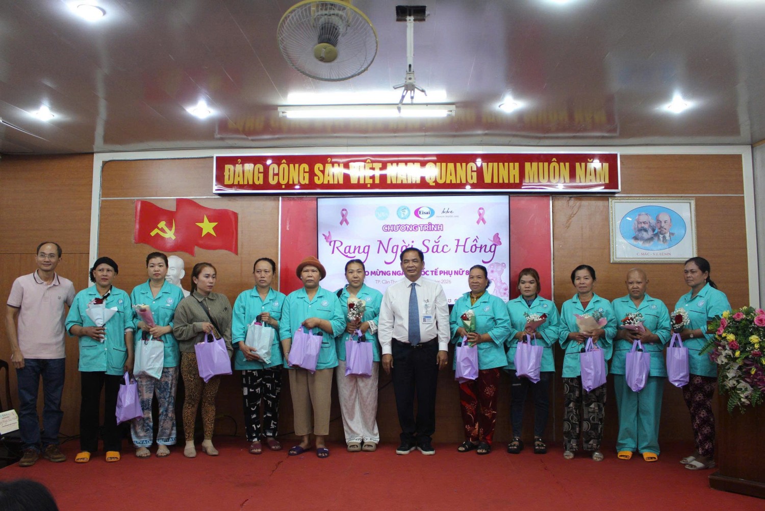 z7593433289040 8698d53f6fcfaba47954661f21433c68